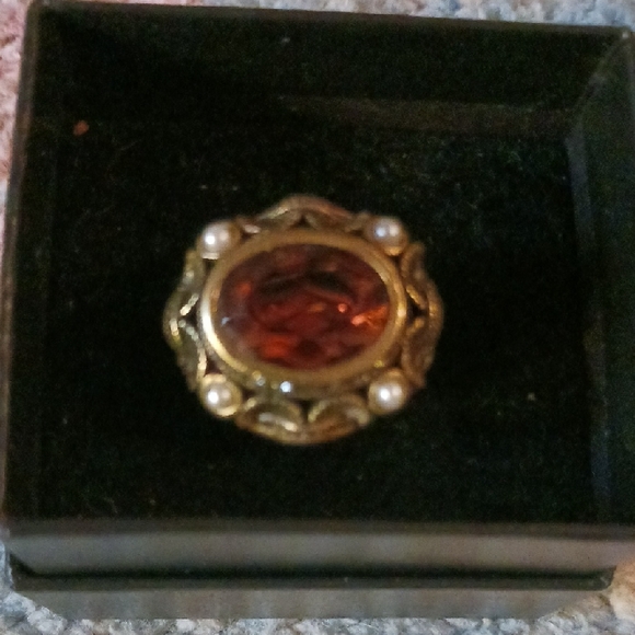Heidi Daus Jewelry - Heidi Daus Gold Yellow Topaz Ornate Ring..size 8 In Original Box